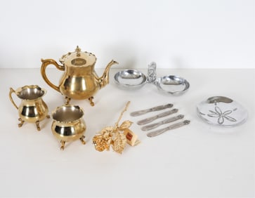 DECORATIVE GROUPING INCL SILVERPLATE