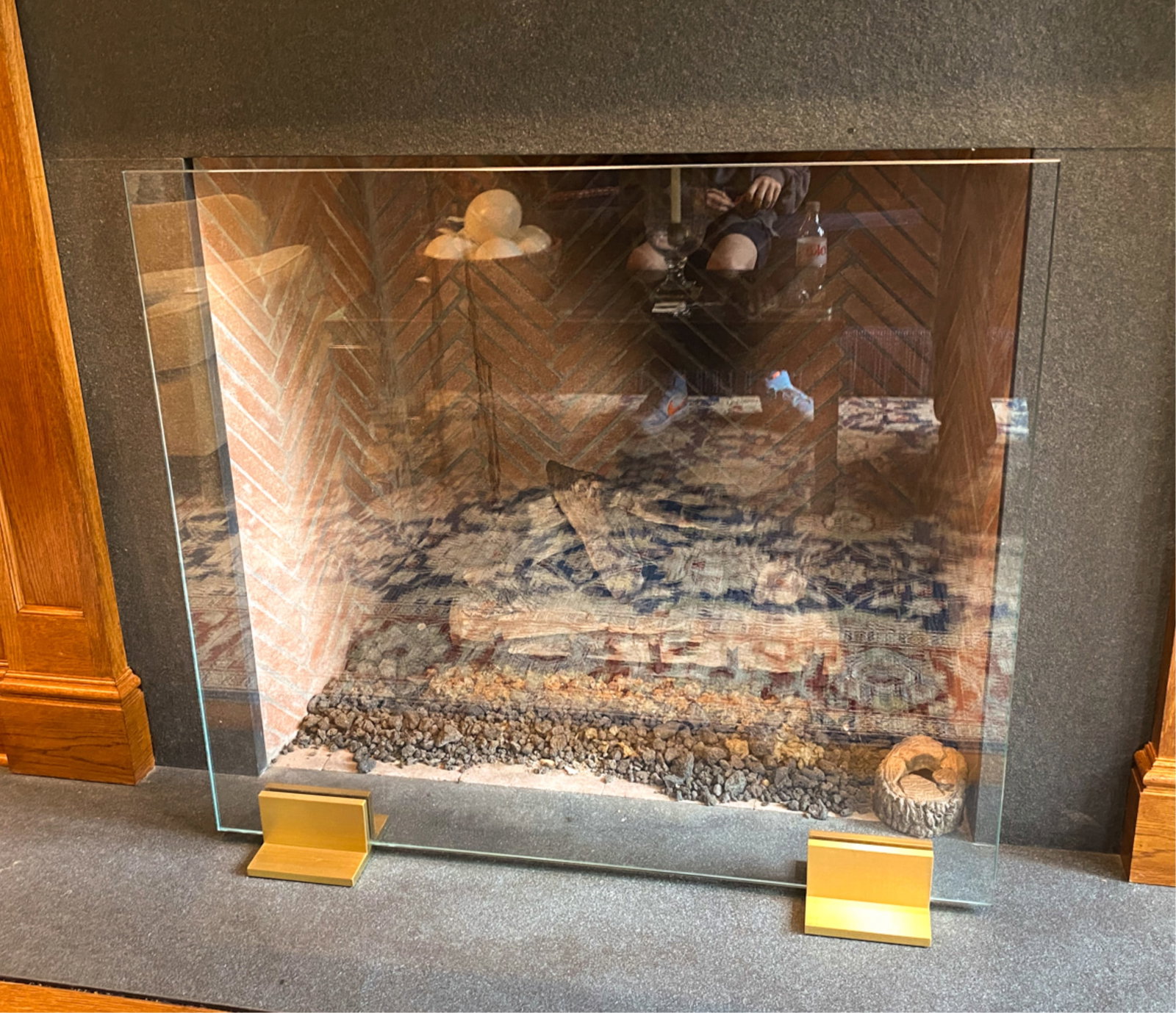 GLASS FIRESCREEN (1 of 8)