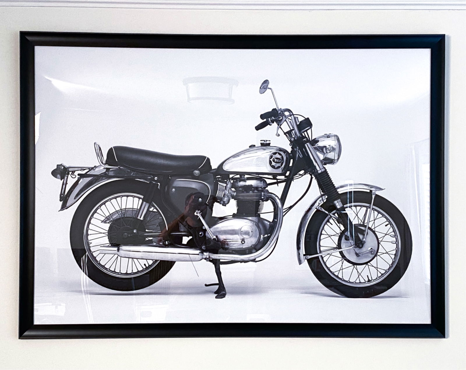 DECORATIVE BSA MOTORCYCLE PHOTO (1 of 8)