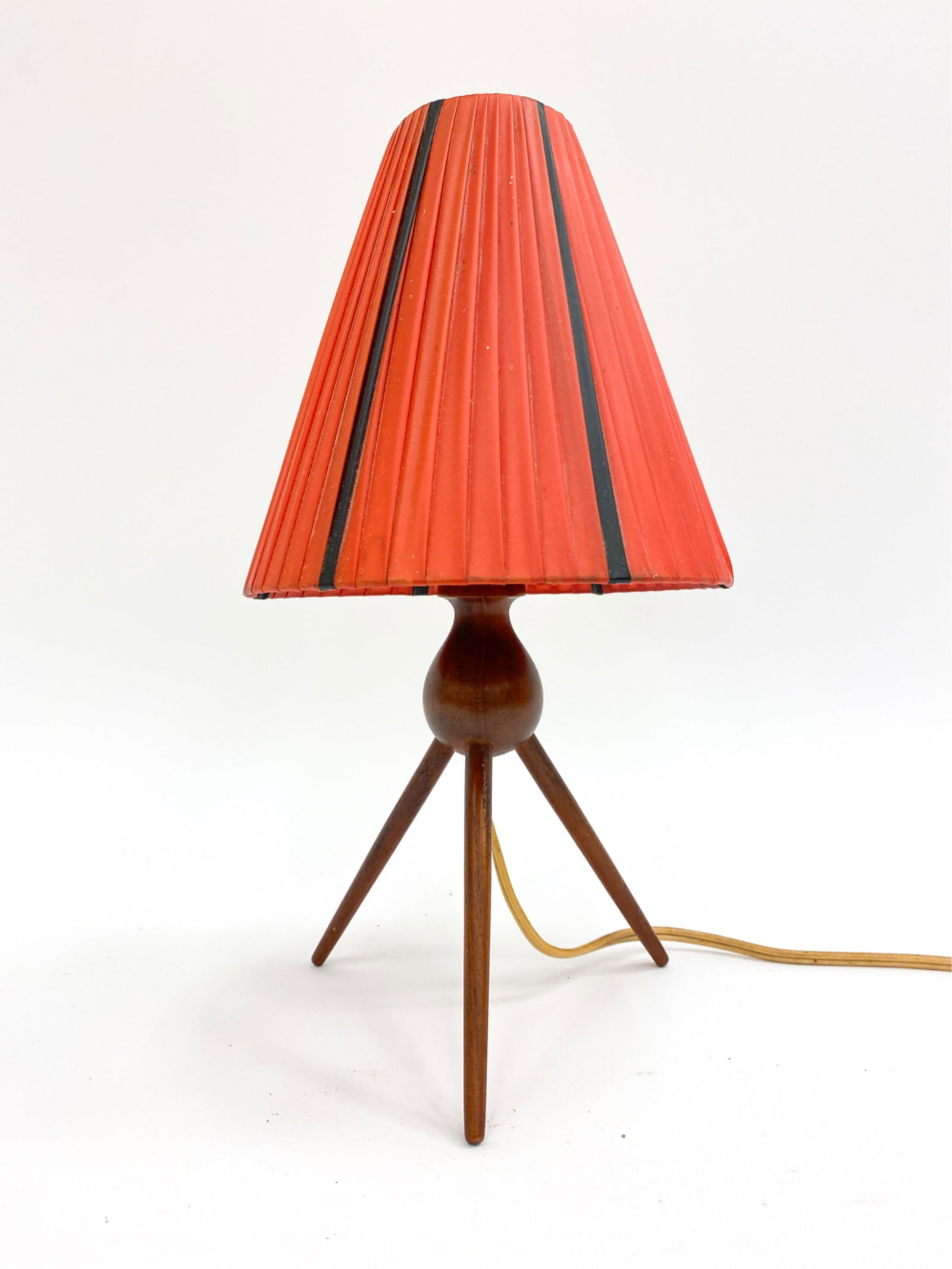 SEVERIN HANSEN FOR HASLEV DANISH SATELLITE LAMP: Logo to inner socket. Comes with red & black shade. Dimensions: (without shade) H 8.75" x Dia 5.5" (Shade) H 6.25" x Dia 6.25" Untested. European plug. May require rewiring. Condition: Wear consistent