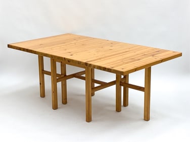 DANISH PINE DINING TABLE