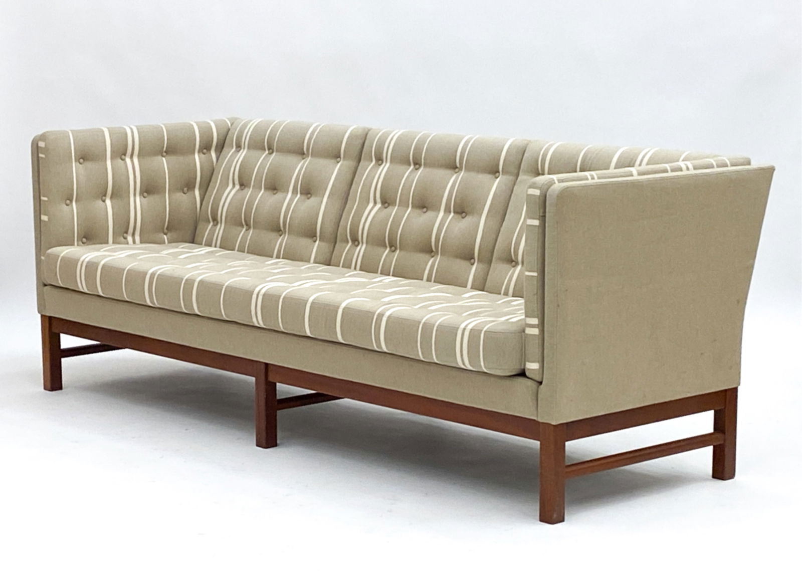 ERIK JORGENSEN DANISH TEAK SOFA C.1970'S (1 of 20)