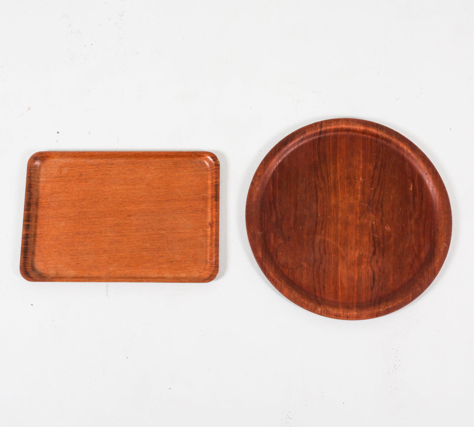 (2) DANISH TEAK SERVING TRAYS (1 of 12)
