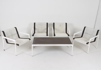 RICHARD SCHULTZ KNOLL OUTDOOR SEATING SUITE