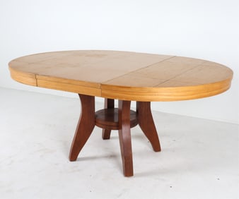 VINTAGE OAK EXPANDING TABLE ATTR. DAKOTA JACKSON