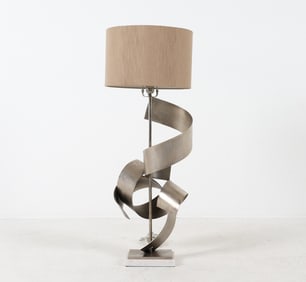CONTEMPORARY SCULPTURAL METAL TABLE LAMP
