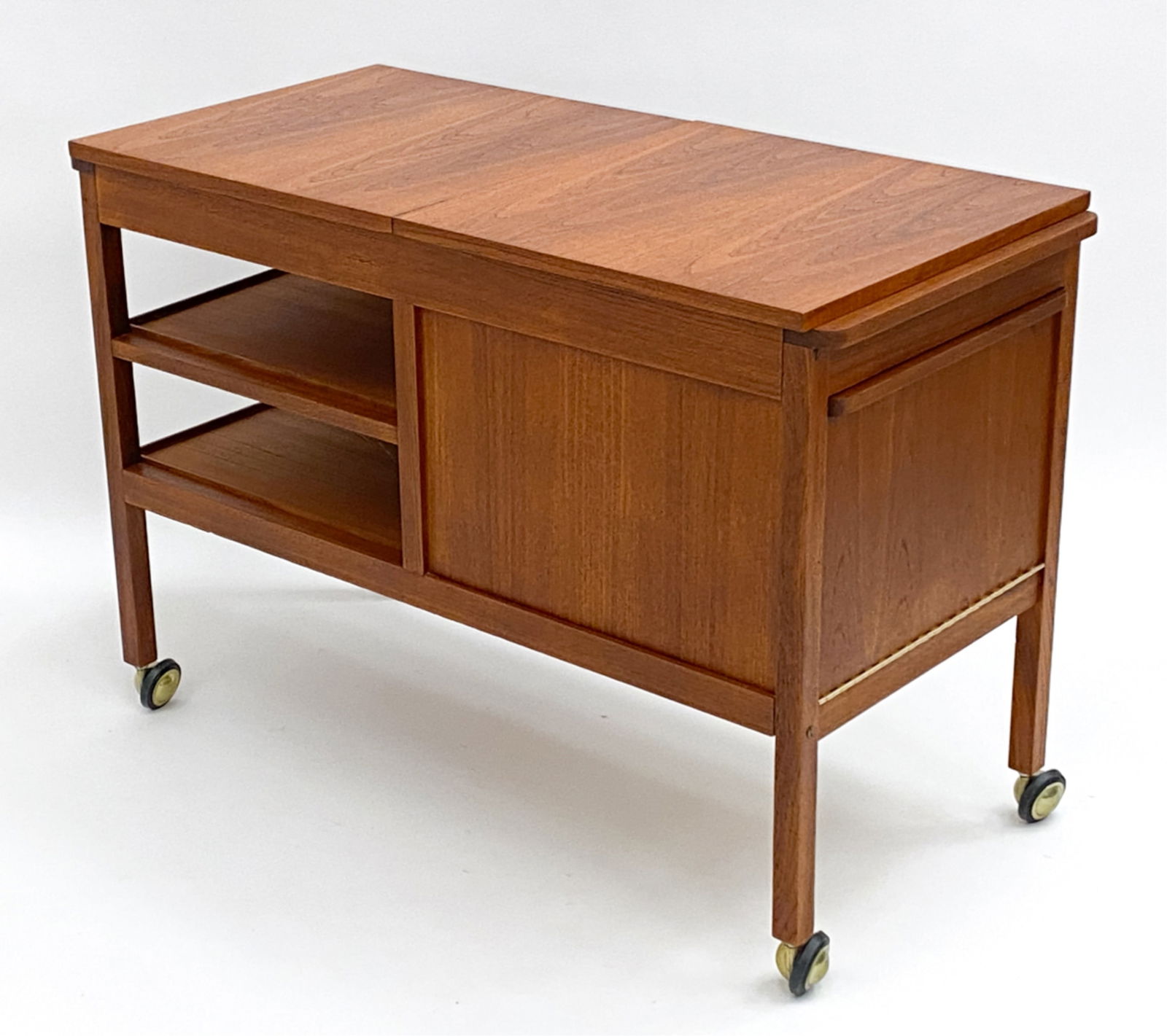 SILKEBORG DANISH TEAK BAR CART. C.1960'S (1 of 12)