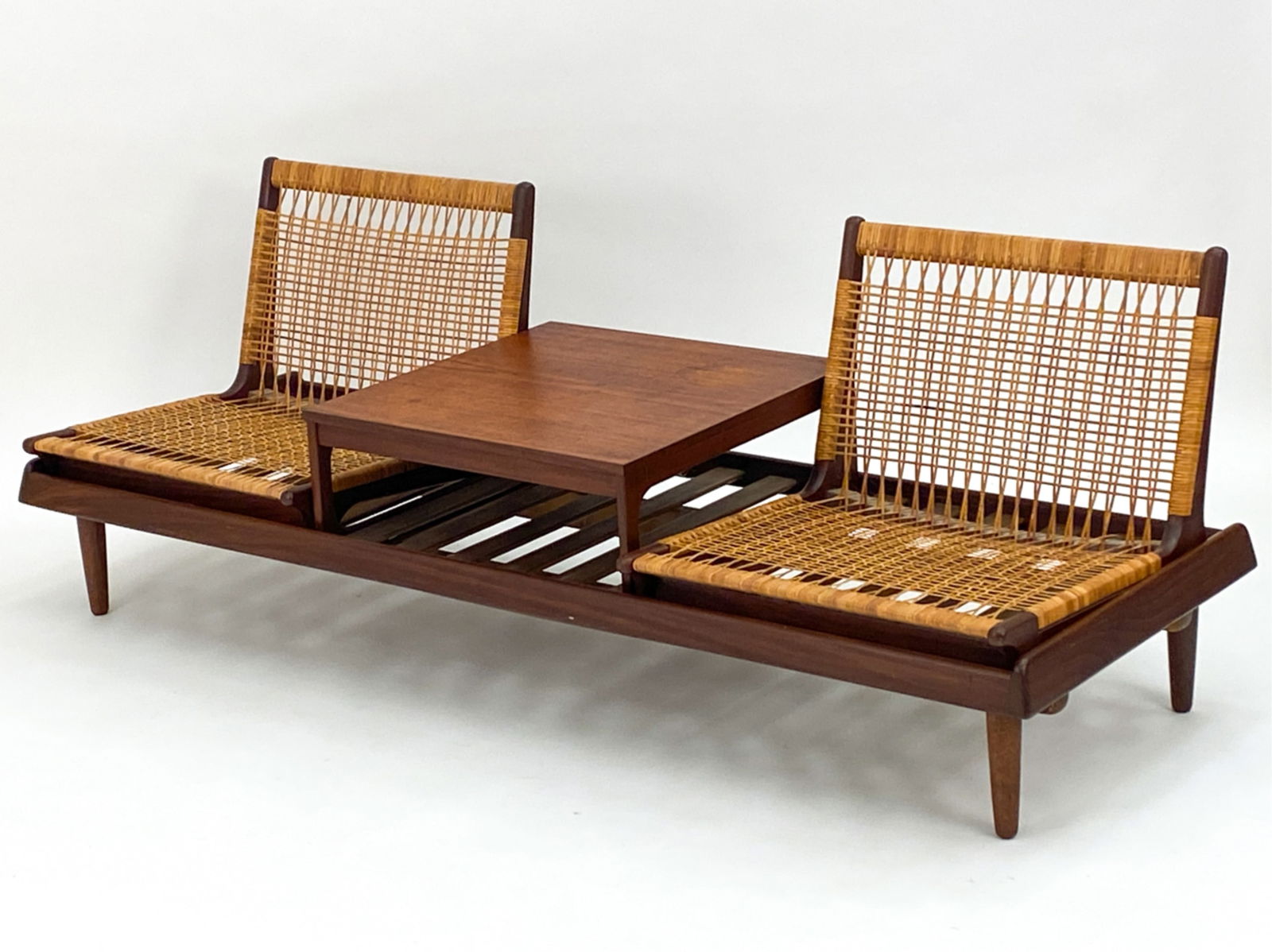 HANS OLSEN FOR BRAMIN MODEL 161 MODULAR TV BENCH (1 of 17)