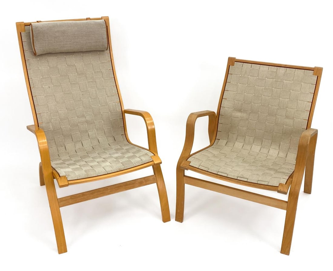 (2) "ALBERT" BENTWOOD CHAIRS BY FINN OSTERGAARD: The Pair of "Albert" Beech Bentwood Chairs by Finn ostergaard for Kvist Mobler is a splendid example of Danish design excellence, embodying the grace and innovation that characterize mid-century moder