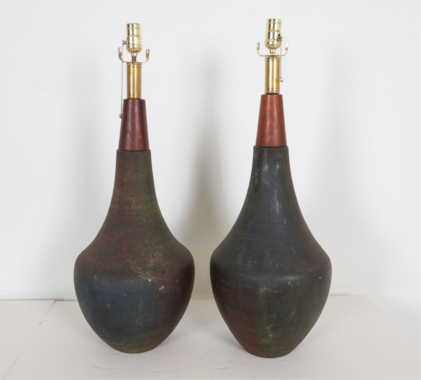 PAIR MID-CENTRUY ITALIAN CERAMIC LAMPS (1 of 11)