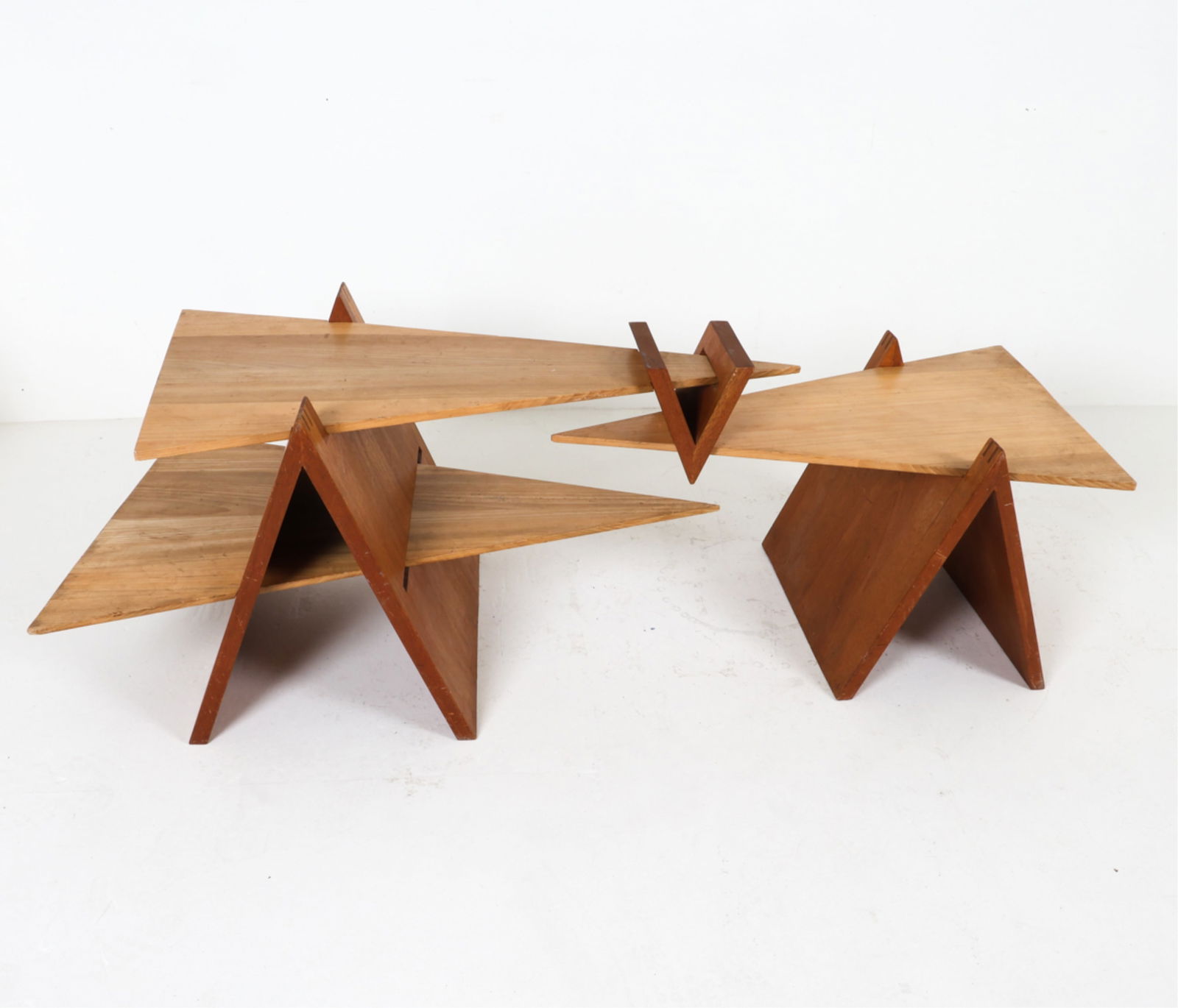 MID CENTURY TEAK PUZZLE COFFEE TABLE (1 of 20)