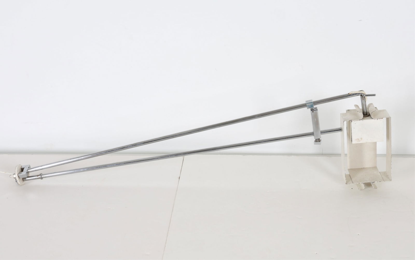 SCULPTURAL CHROME STEEL LAMP ARM (1 of 8)