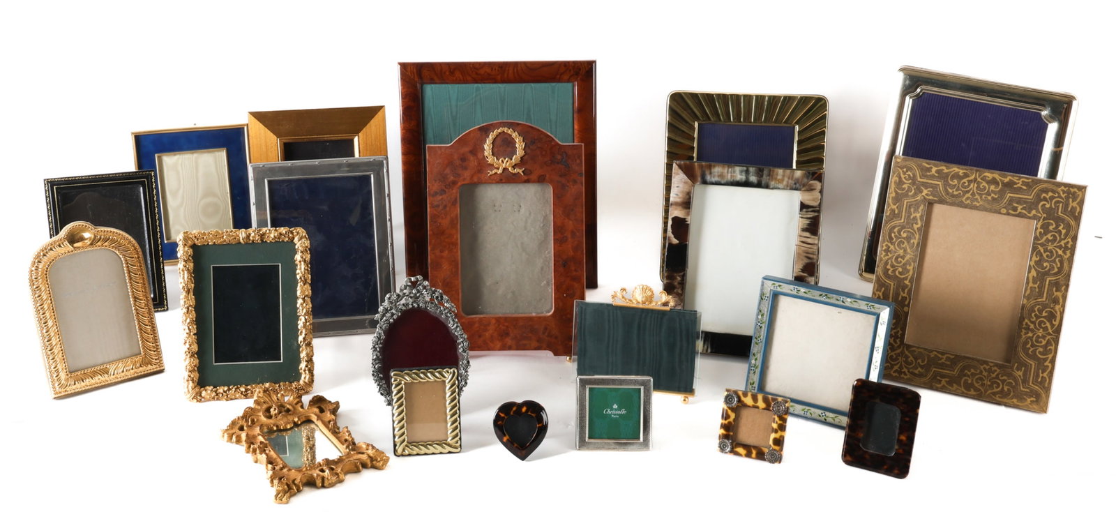 (21) DECORATIVE PICTURE FRAME GROUPING (1 of 8)