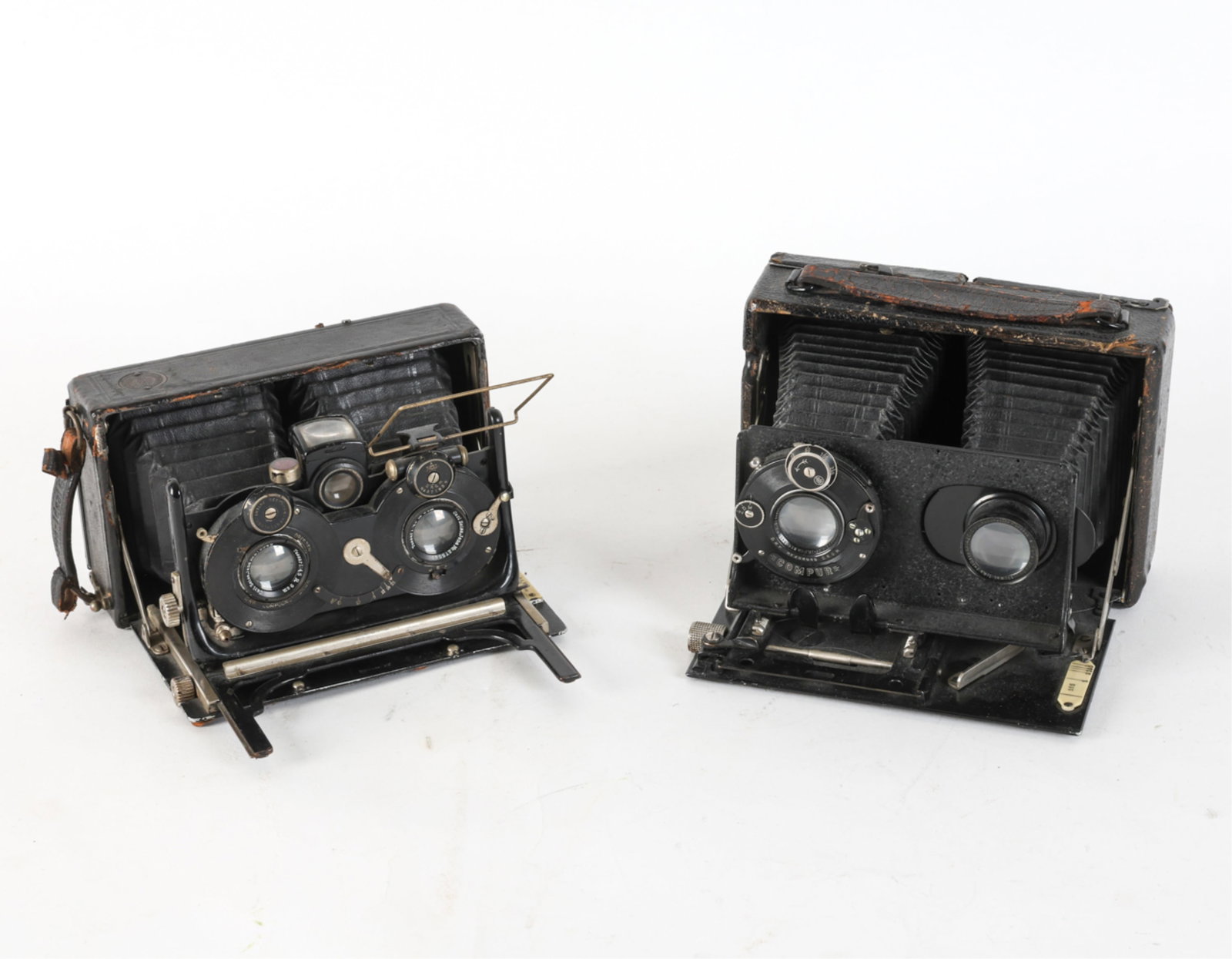 (2) ANTIQUE MEDIUM FORMAT STEREO FILM CAMERAS (1 of 8)