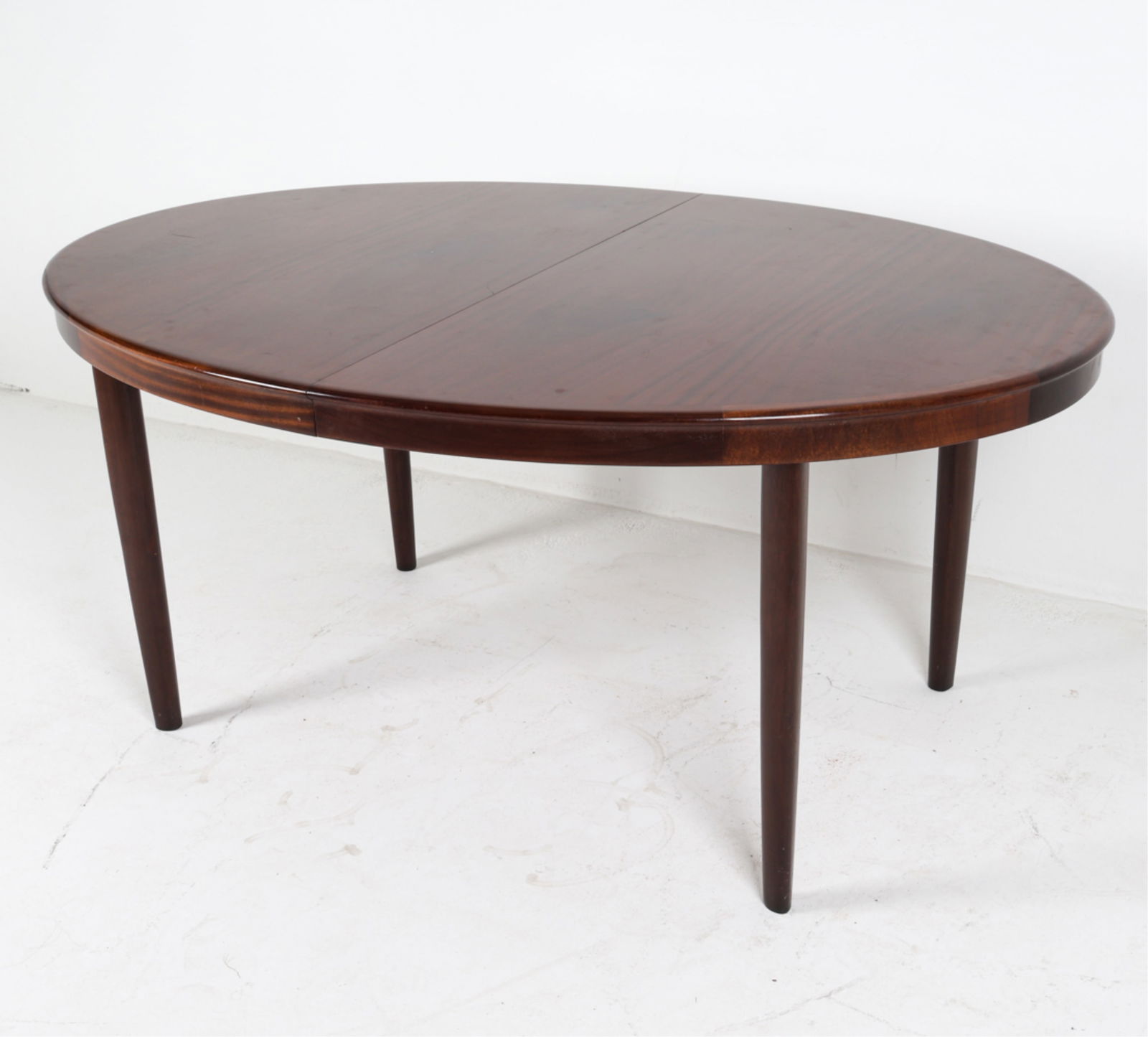 BRAMIN DANISH MAHOGANY EXTENDING DINING TABLE (1 of 16)