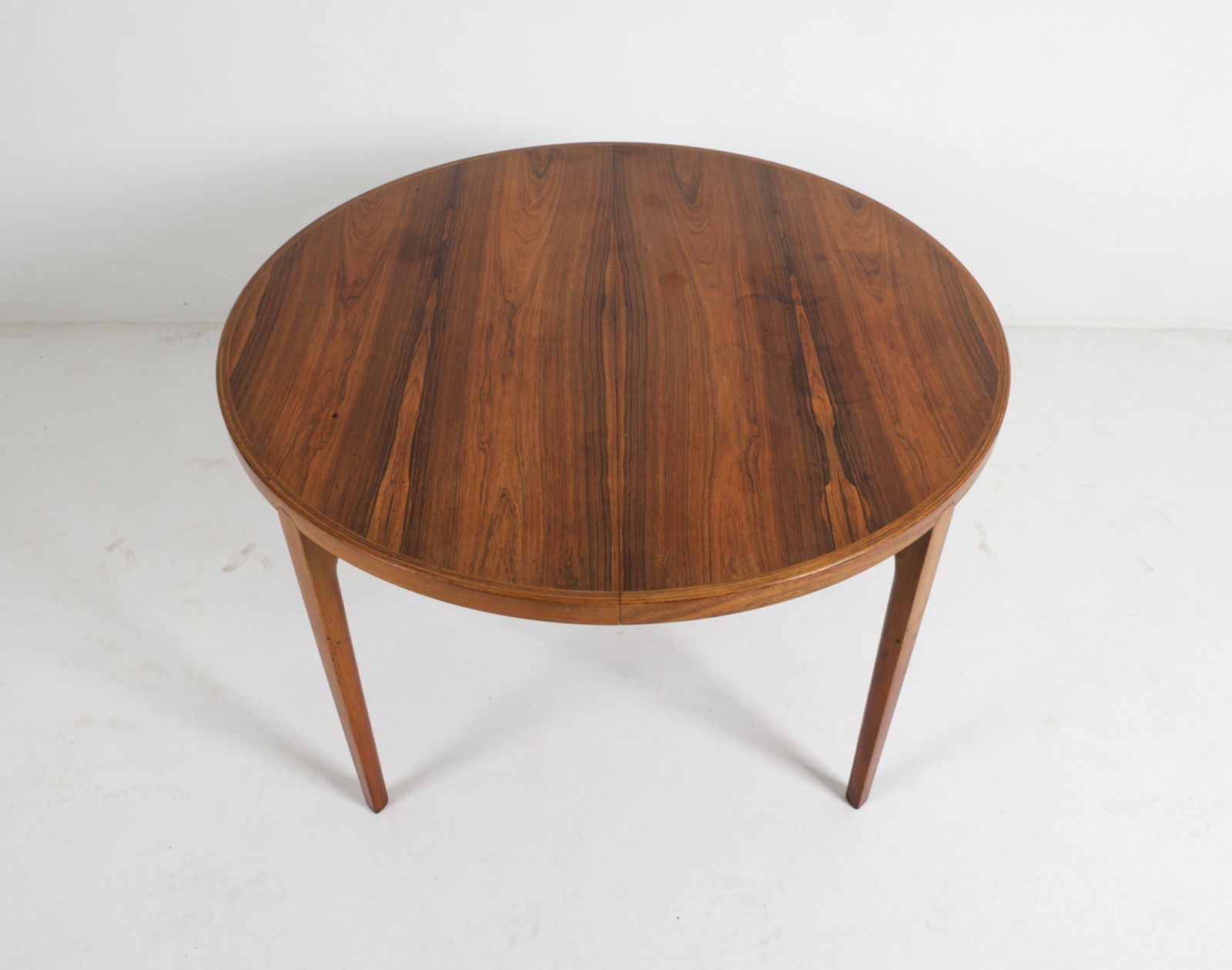 DANISH ROSEWOOD DINING TABLE BY C. J. ROSENGAARDEN (1 of 16)