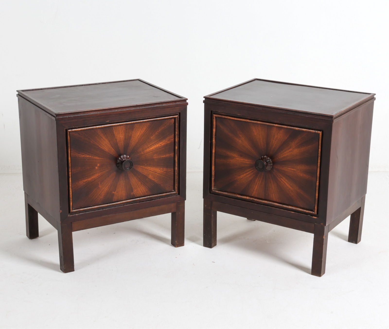 (2) ART DECO STYLE MAHOGANY NIGHTSTANDS (1 of 15)