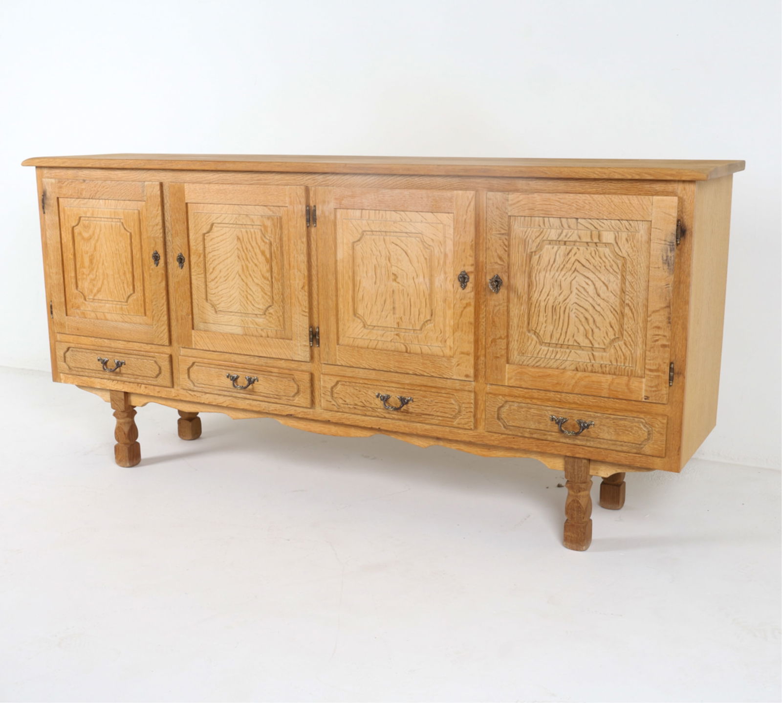 KJAERNULF STYLE DANISH BRUTALIST OAK SIDEBOARD (1 of 20)