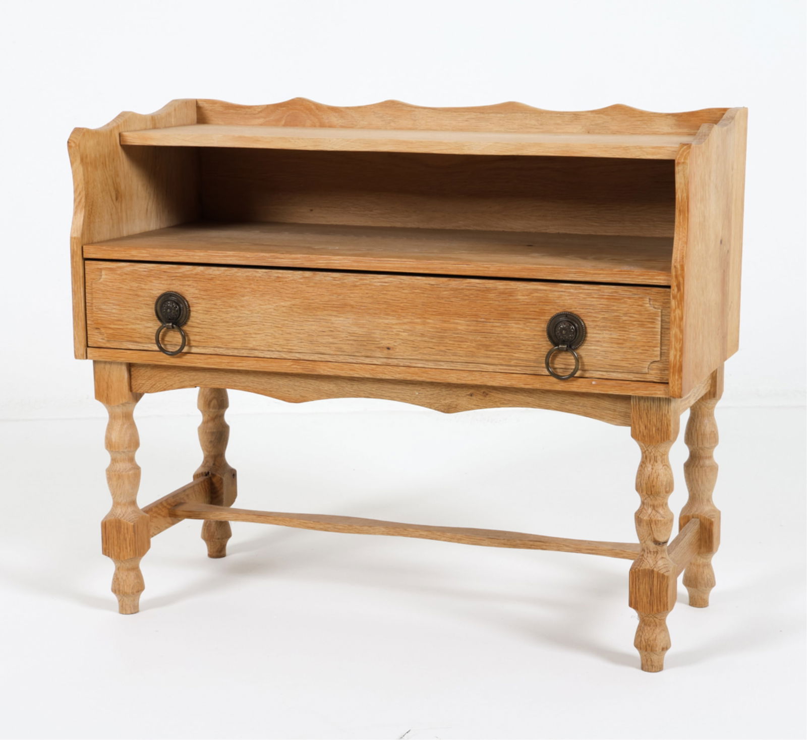 KJAERNULF STYLE DANISH OAK SIDETABLE C.1960'S (1 of 14)