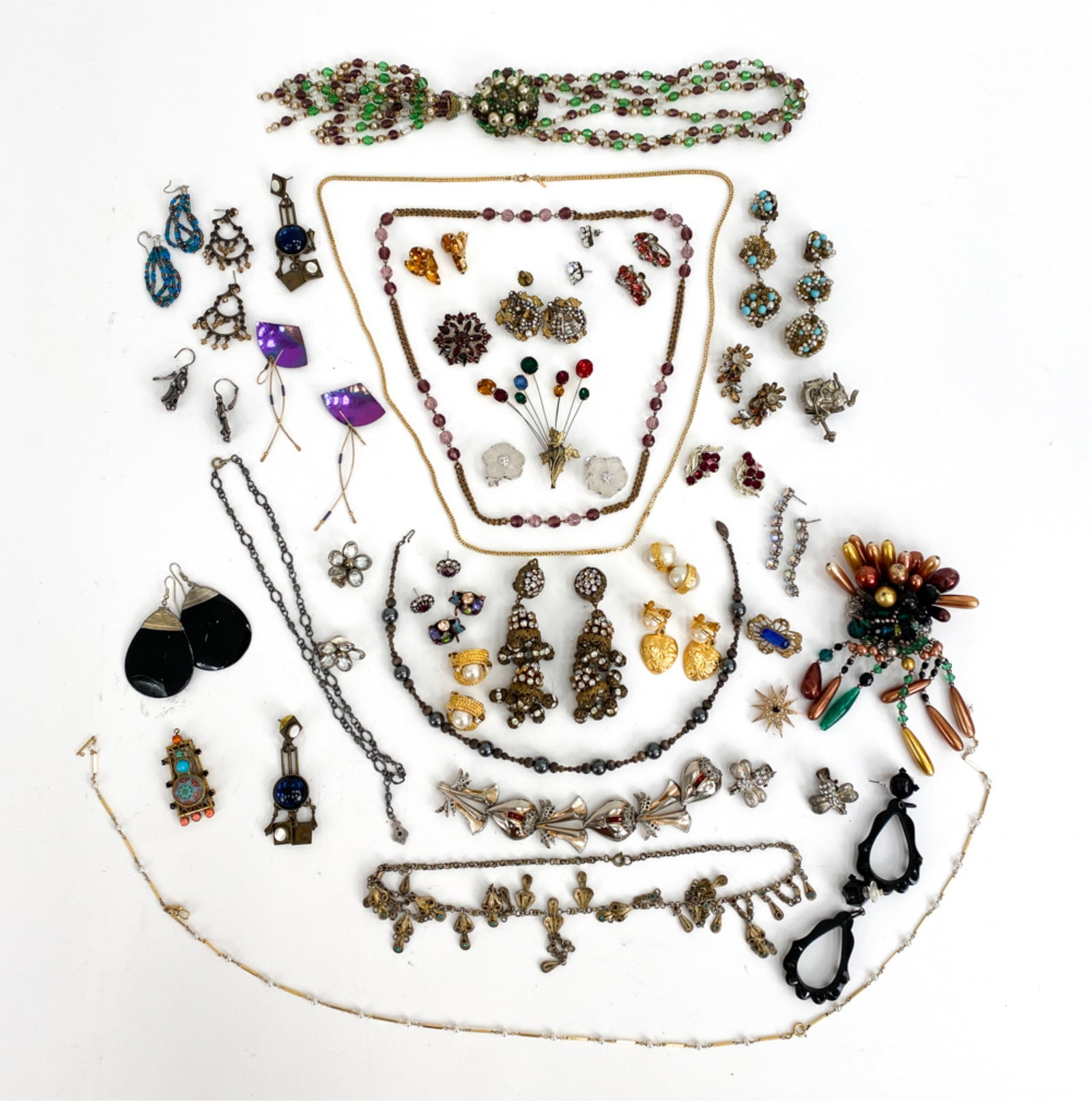 GROUPING OF COSTUME JEWELRY INCL. SIGNED (1 of 14)
