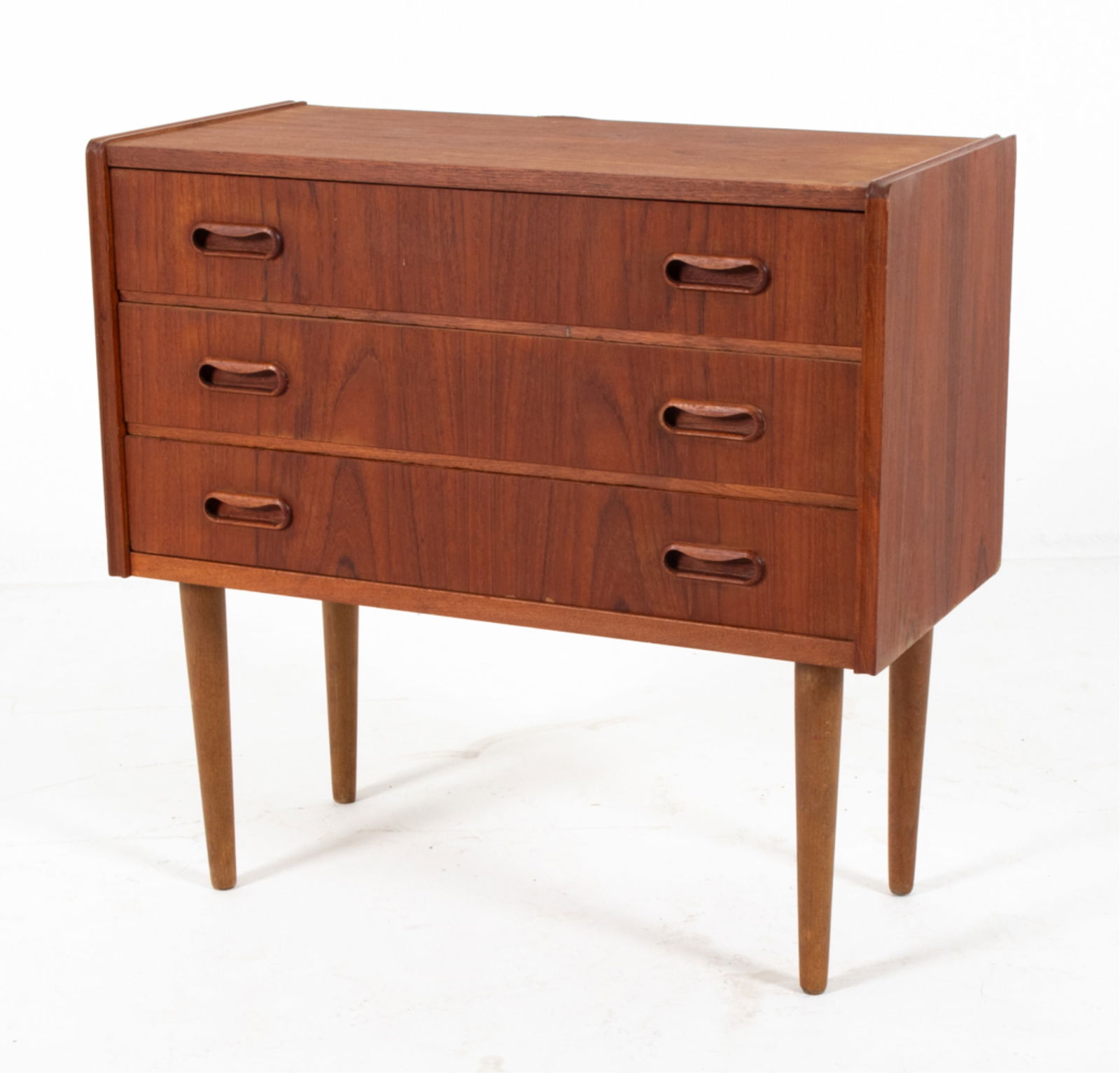 DANISH MID-CENTURY PETITE TEAK CHEST, C.1970'S (1 of 19)