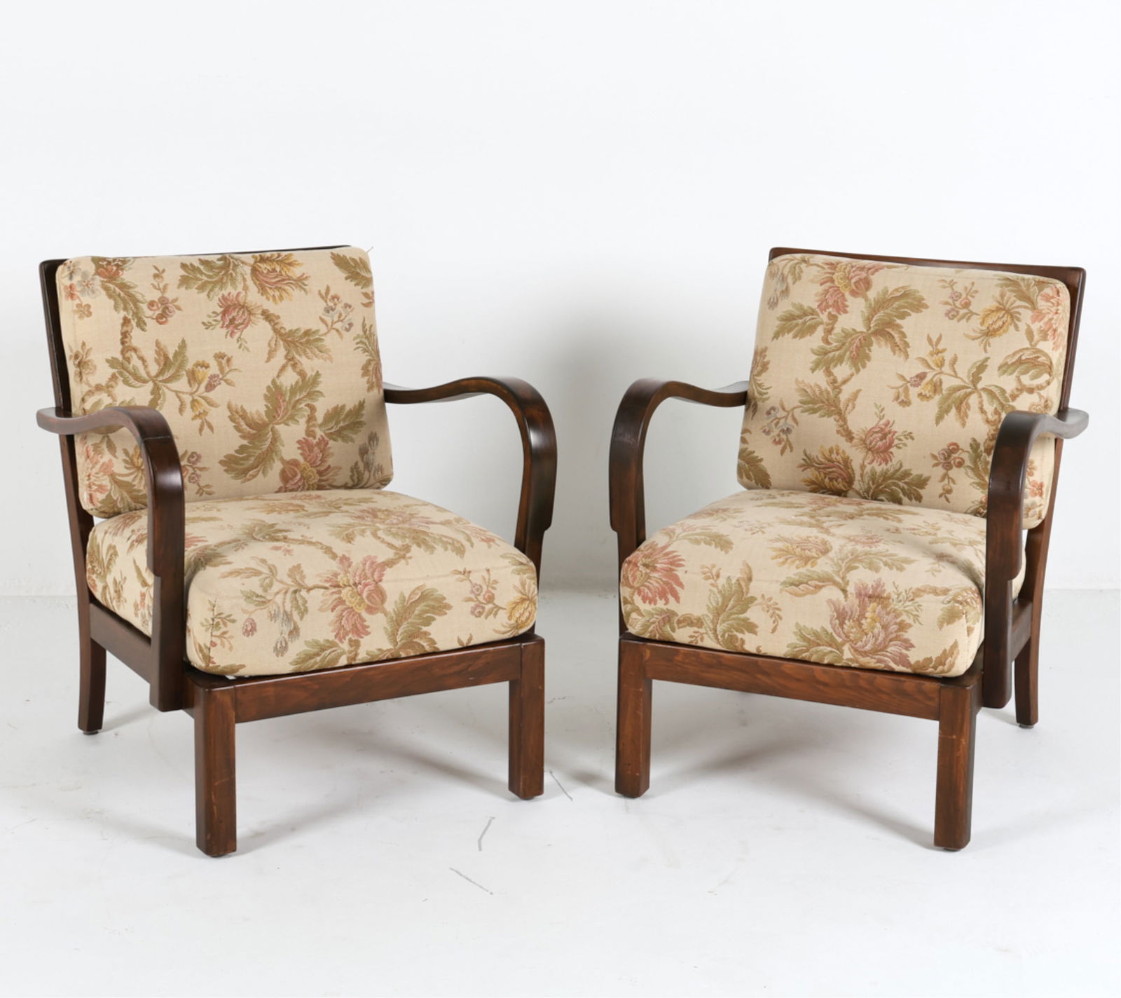 PAIR OF FRITZ HANSEN STYLE DANISH LOUNGE CHAIRS (1 of 14)