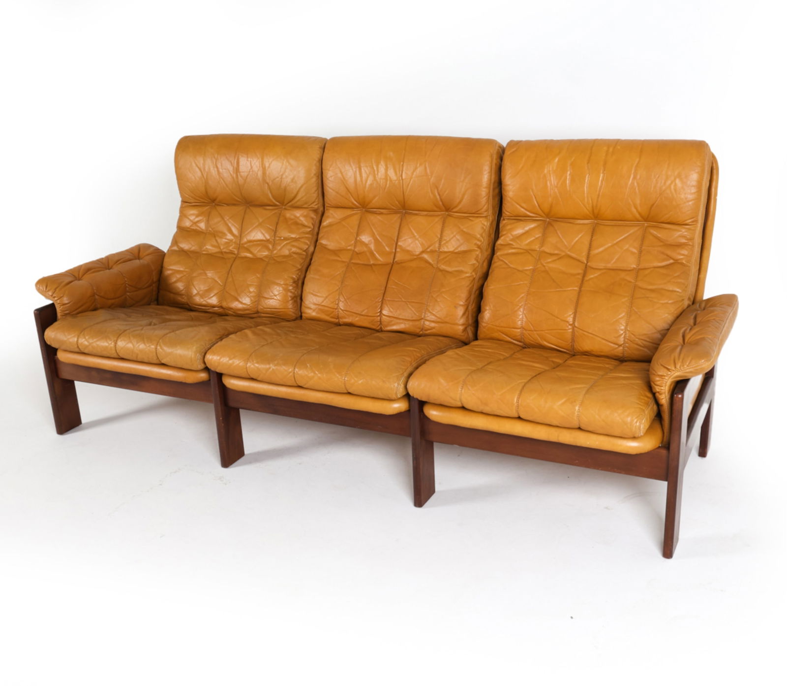 SKIPPER MOBLER BEECH & LEATHER 'ATLANTA' SOFA (1 of 18)