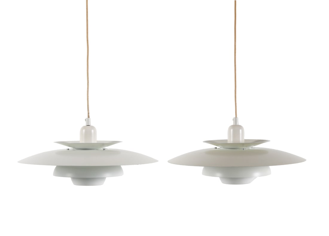 (2) ATTR. POUL HENNINGSEN SAUCER PENDANT LIGHTS: In the manner of Poul Henningsen. Dimensions: (without wire) H 9" x Dia 17" Condition: Minor scuffs and scratches to metal. Wiring untested.