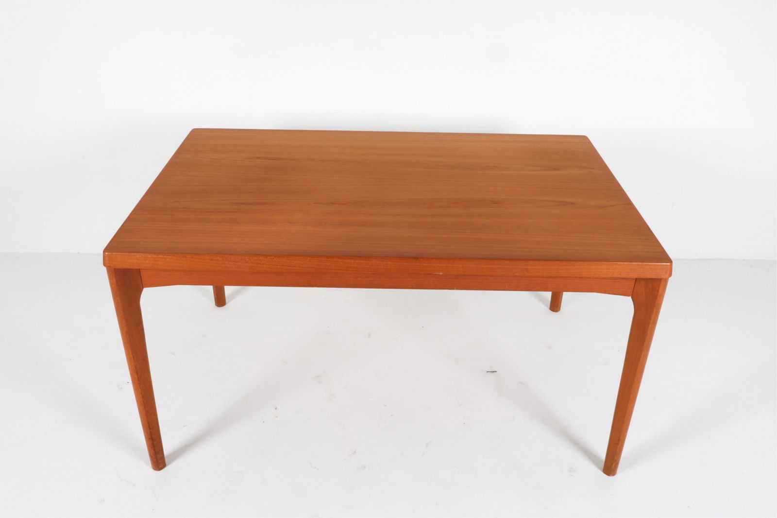 HENRY KJAERNULF TEAK EXTENDING DINING TABLE (1 of 20)