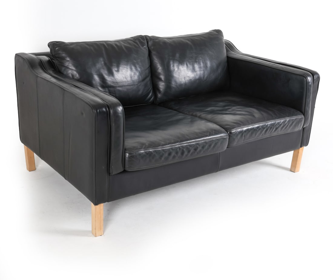BORGE MOGENSEN STYLE DANISH LEATHER SOFA (1 of 14)