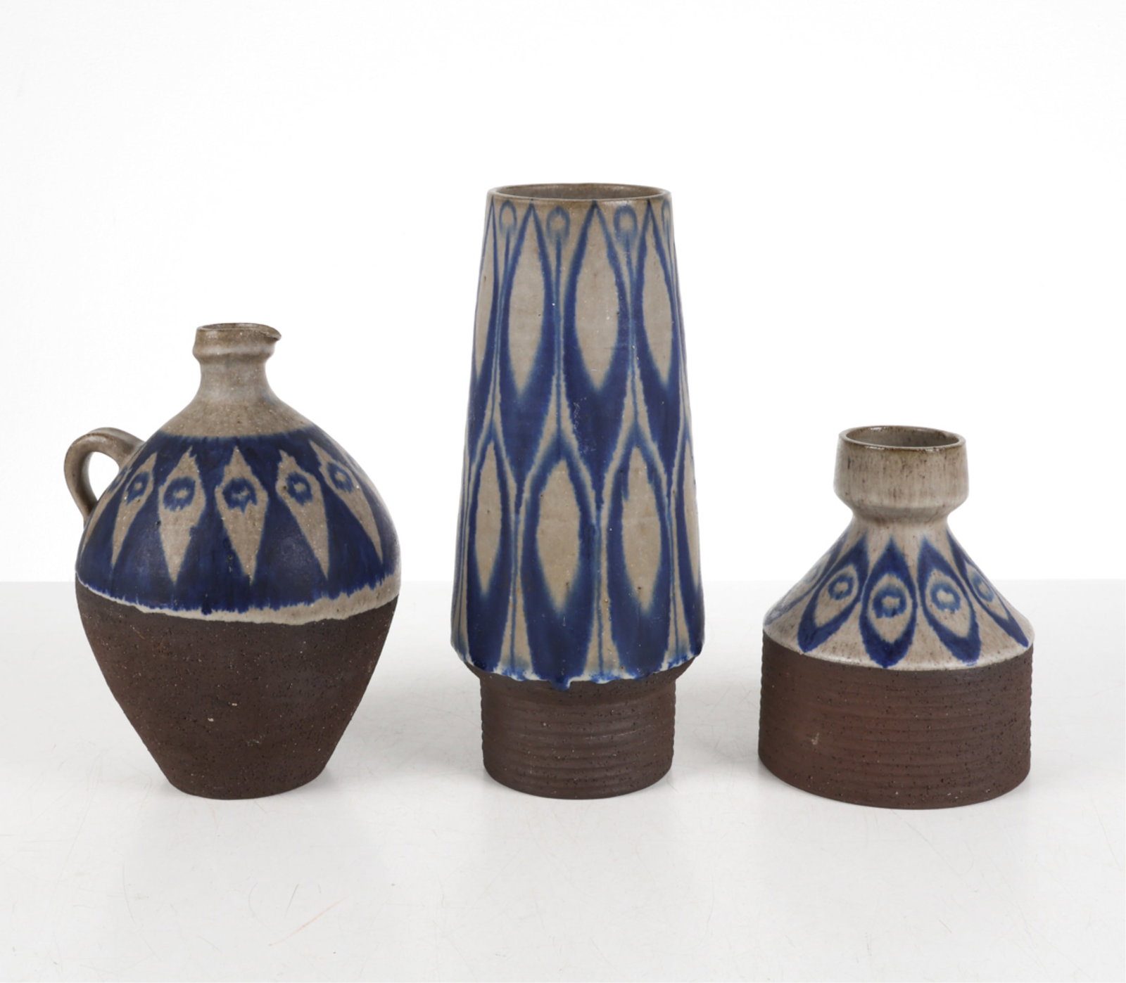 (3) THOMAS TOFT DANISH STONEWARE POTTERY GROUPING (1 of 13)