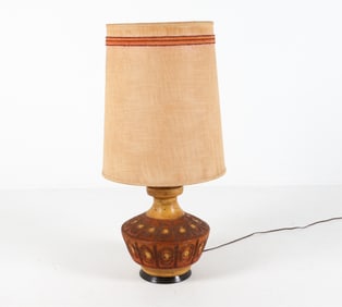 QUARTITE CREATIVE CORP CERAMIC TABLE LAMP C. 1960S
