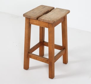 VINTAGE MILKING STOOL