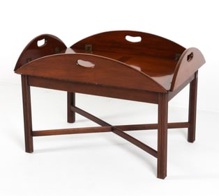 CHIPPENDALE STYLE MAHOGANY BUTLER TRAY TABLE