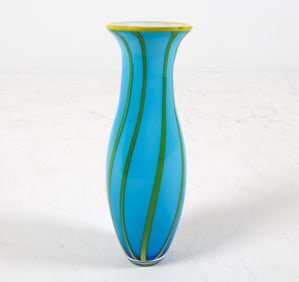 HAND-BLOWN ART GLASS VASE