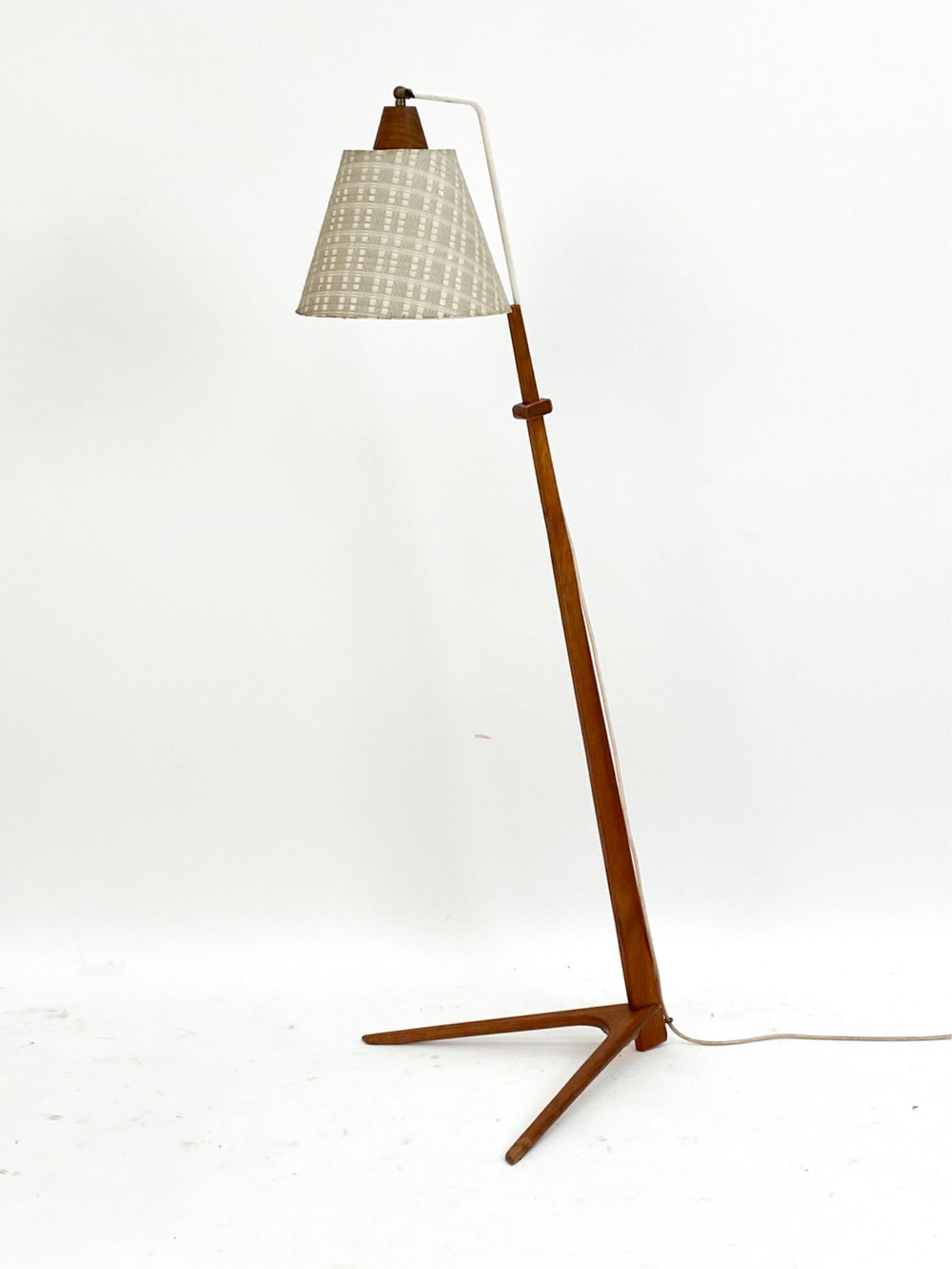 NIGEL WALTERS TEAK BOOMERANG FLOOR LAMP C. 1950S (1 of 13)