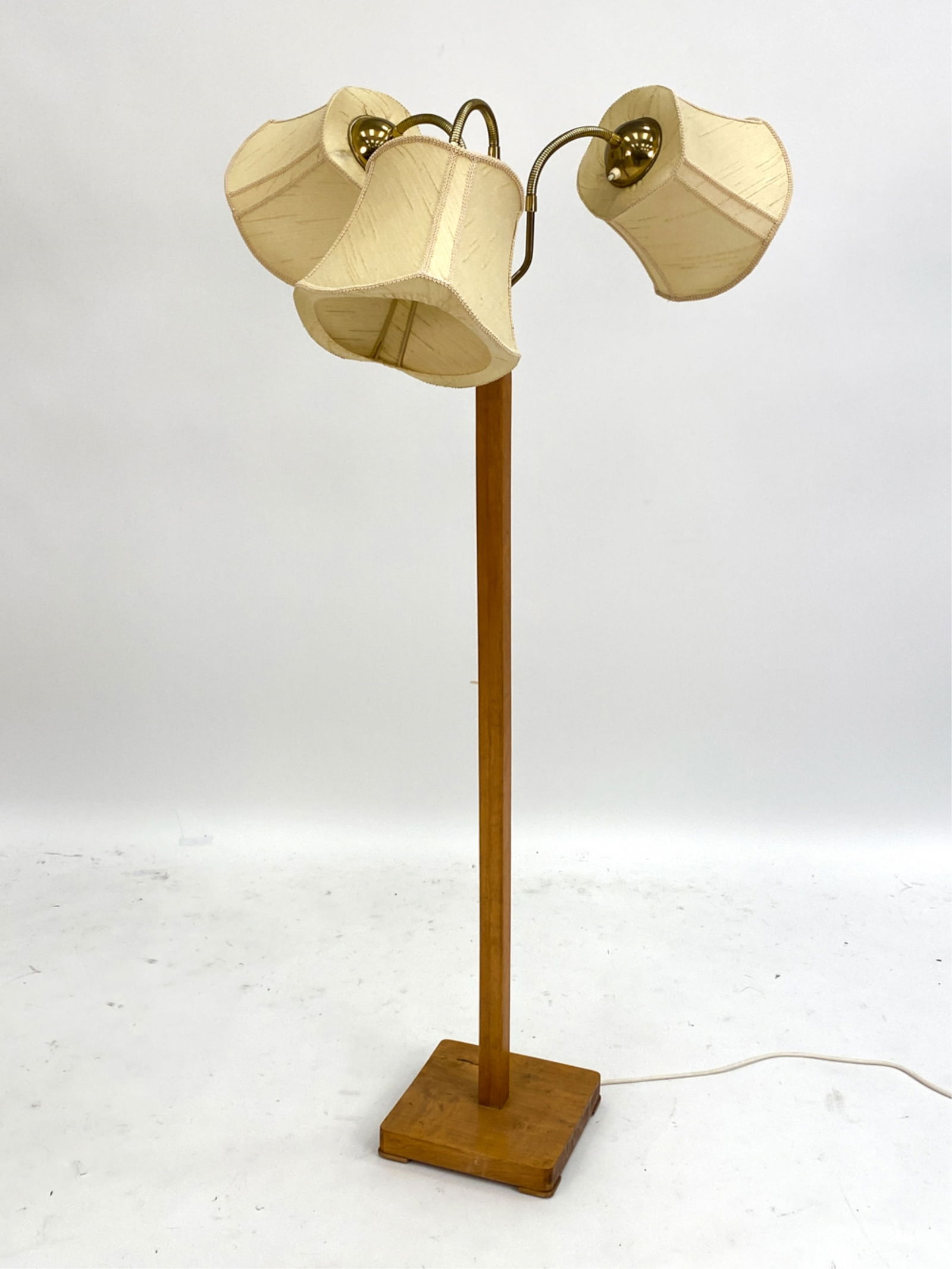 SWEDISH BEECH THREE LIGHT FLOOR LAMP C. 1950S (1 of 12)