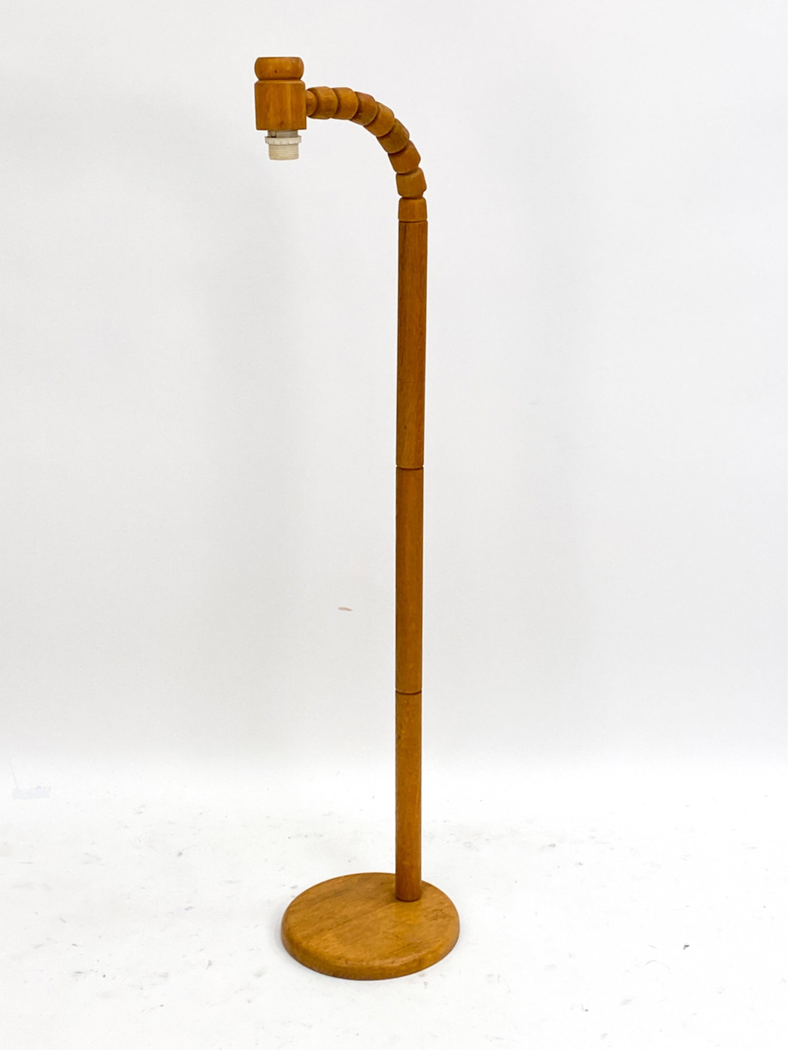 SOLBACKENS SVARVERI SWEDISH PINE FLOOR LAMP 1970'S (1 of 11)