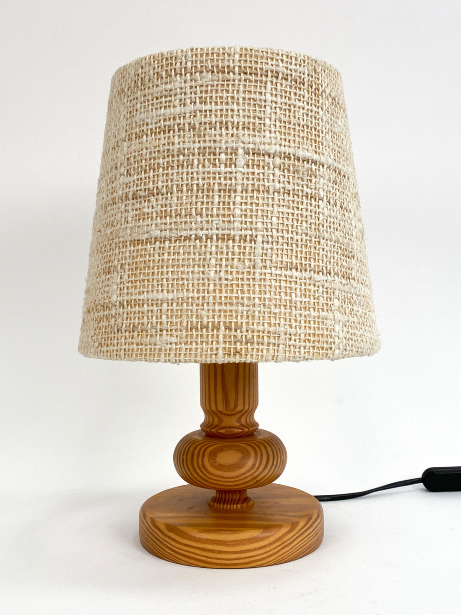 TEMD SWEDISH PINE TABLE LAMP C.1970'S (1 of 6)