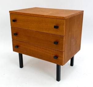DUTCH PETITE TEAK CHEST OF DRAWERS C. 1960S
