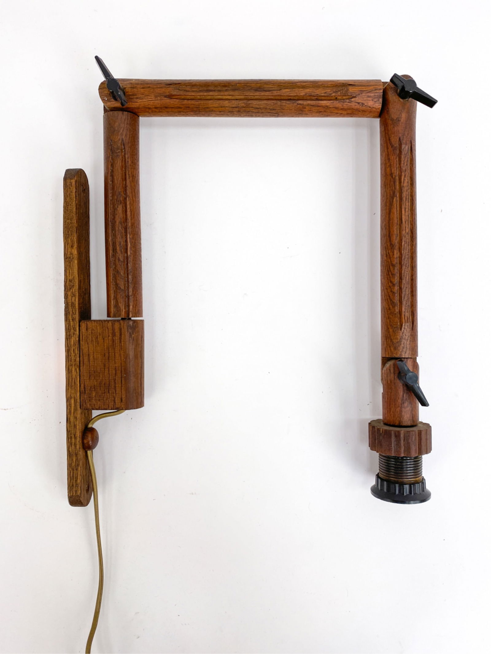 DUTCH BRUTALIST OAK SWING ARM WALL LAMP C.1970'S (1 of 9)