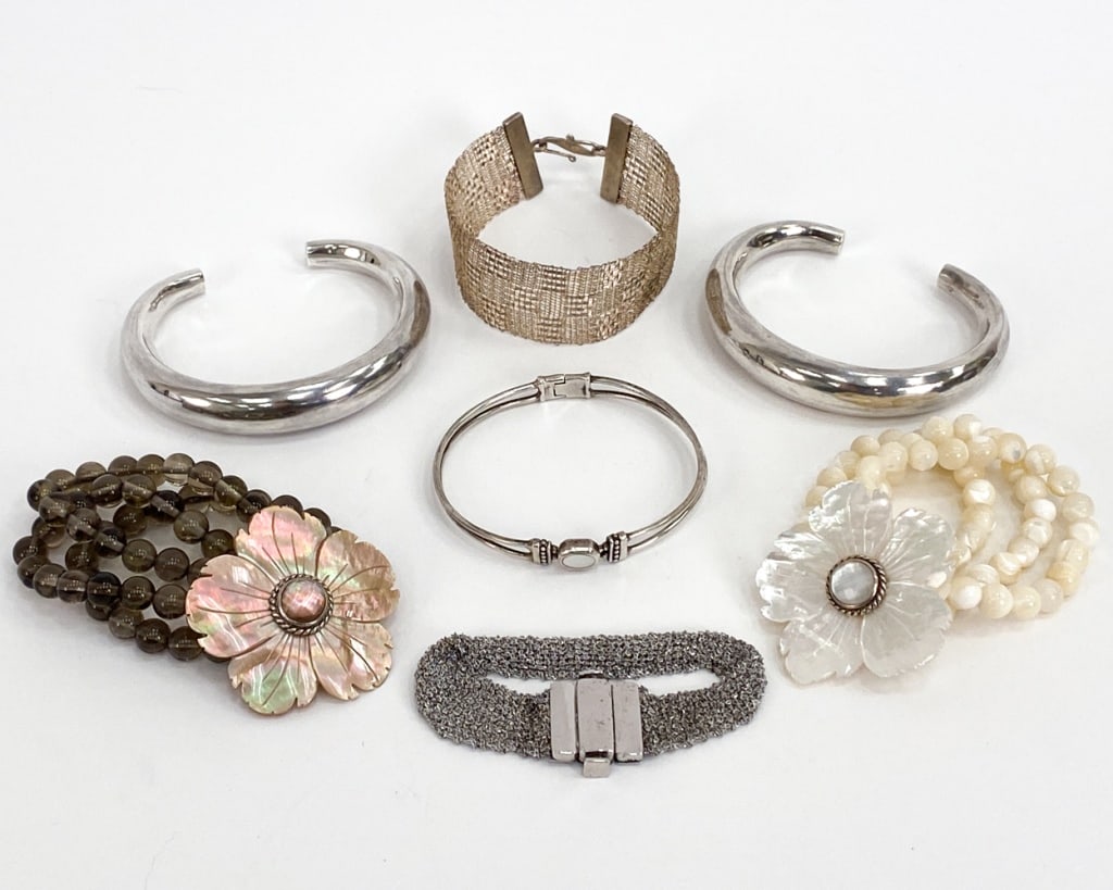 STERLING SILVER JEWELRY INCL. MOTHER OF PEARL (1 of 13)