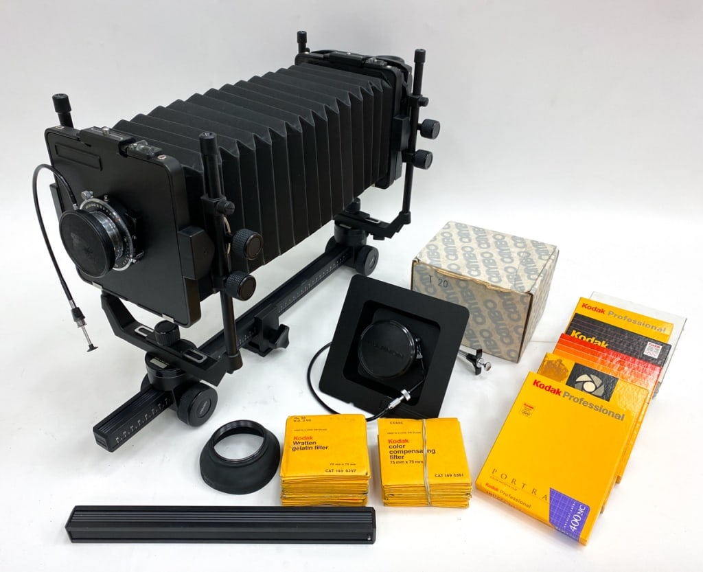 CAMBO SC-2 4X5 FILM CAMERA WITH ACCESSORIES (1 of 18)