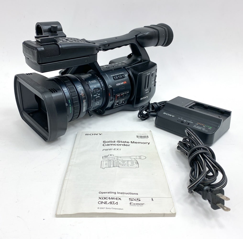 SONY PMW-EX1 SOLID STATE MEMORY CAMCORDER: Sony PMW-EX1 XD CAM EX Camcorder, With cords, plugs and warm cards and original instructions. Dimensions: (Bag) H 9" x W 16.25" x D 10.5" Condition: Discoloration to canvas bag. Paint residue to camco