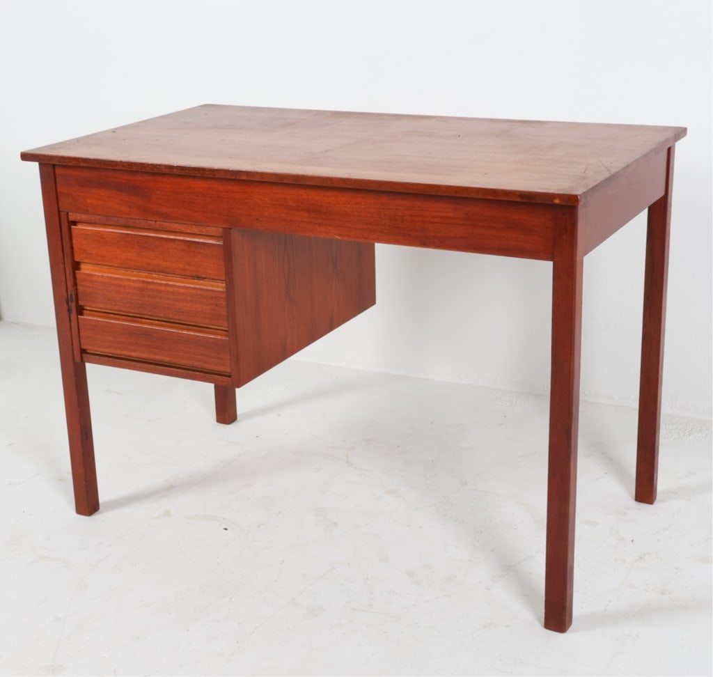DANISH MID-CENTURY TEAK DESK C.1960'S (1 of 14)