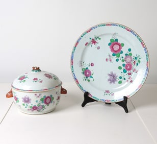 CHINESE EXPORT PORCELAIN SOUP TUREEN AND PLATE
