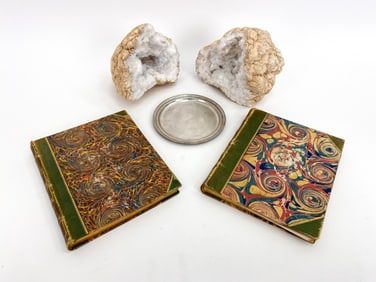 DECORATIVE GROUPING INCL. TIFFANY & CO
