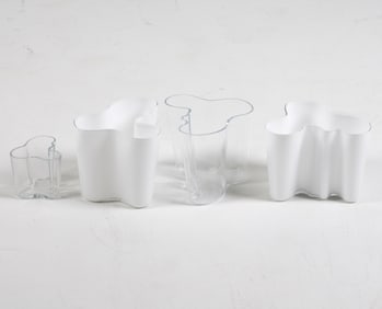 ALVAR AALTO IITTALA 'SAVOY' GLASS VASE GROUPING