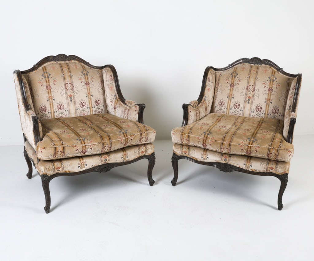 PAIR OF LOUIS XV STYLE WINGBACK LOUNGE CHAIRS (1 of 15)