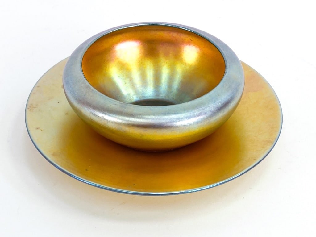 (2) STEUBEN AURENE IRIDESCENT ART GLASS GROUPING (1 of 9)